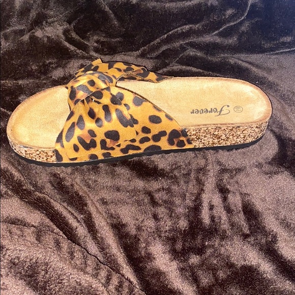 Sandals - Picture 3 of 3